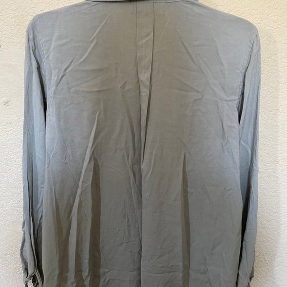 Hippie Rose Button Down Shirt Woman's M Medium NWT Green Long Sleeve - Picture 3 of 3